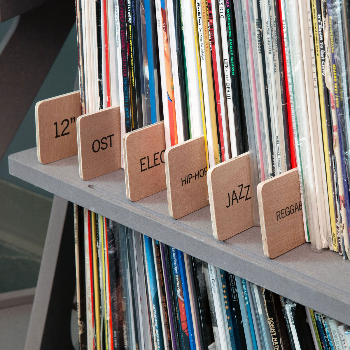 Séparateurs de vinyles en bois pour genre